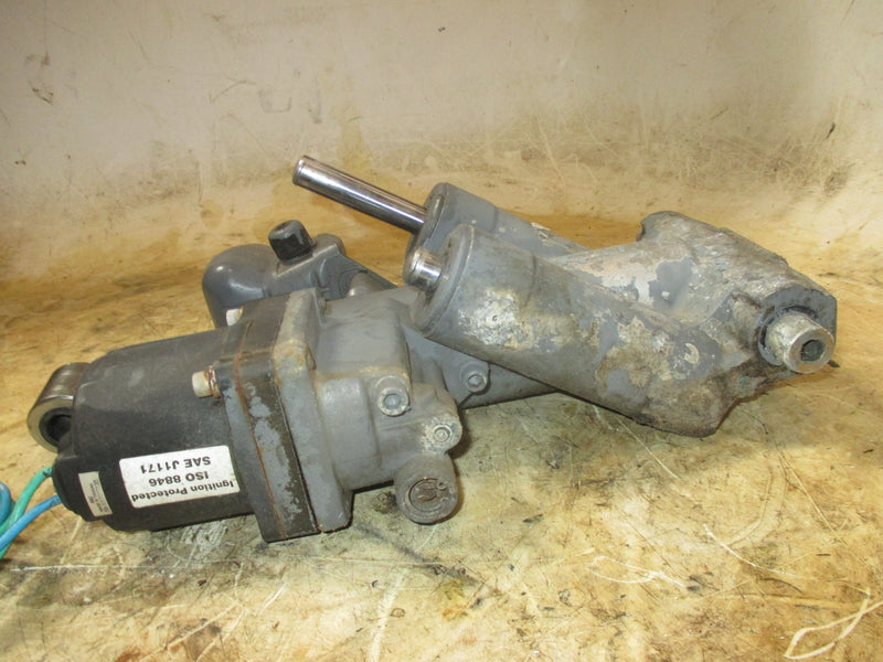 Honda BF90A 90hp outboard tilt/trim unit