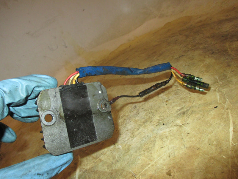 Suzuki 140hp 2 stroke outboard rectifier regulator (32800-94620)