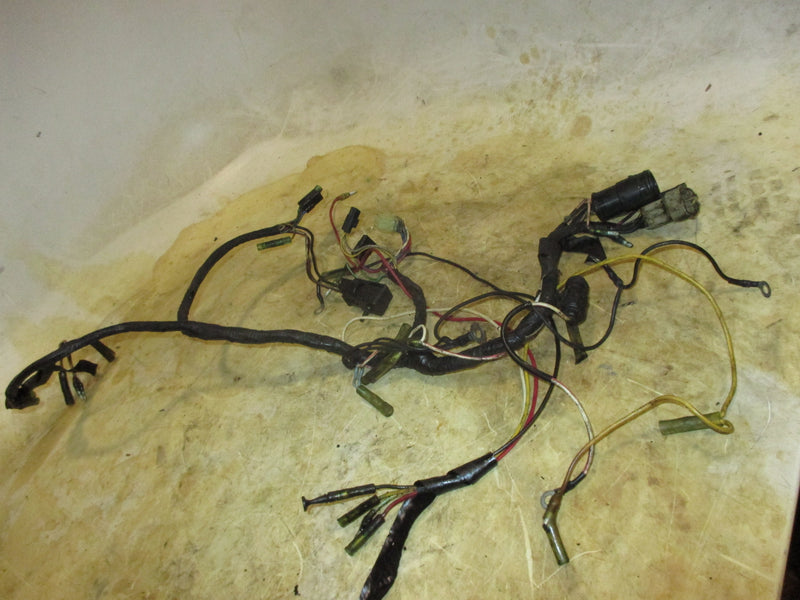 Suzuki 140hp 2 stroke outboard engine wiring harness (36610-94680)