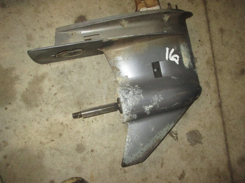 Yamaha 90hp 2 stroke outboard lower unit (PARTS)