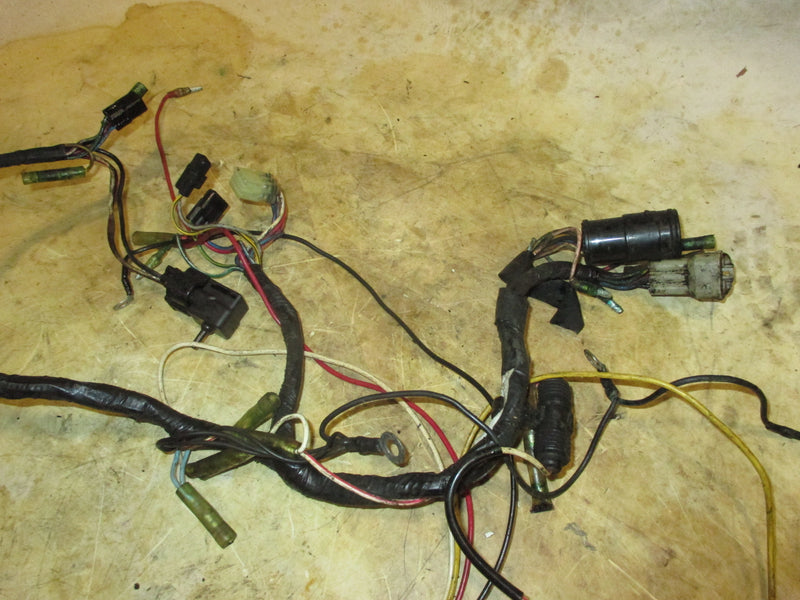 Suzuki 140hp 2 stroke outboard engine wiring harness (36610-94680)