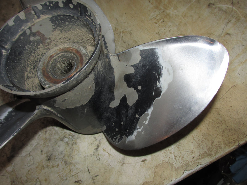 Evinrude 60hp 2 Stroke Outboard Stainless steel propellor (13 3/8x17)