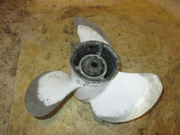 Load image into Gallery viewer, Nissan 70hp Plus 2 stroke outboard aluminum propellor (13 1-4x1700)
