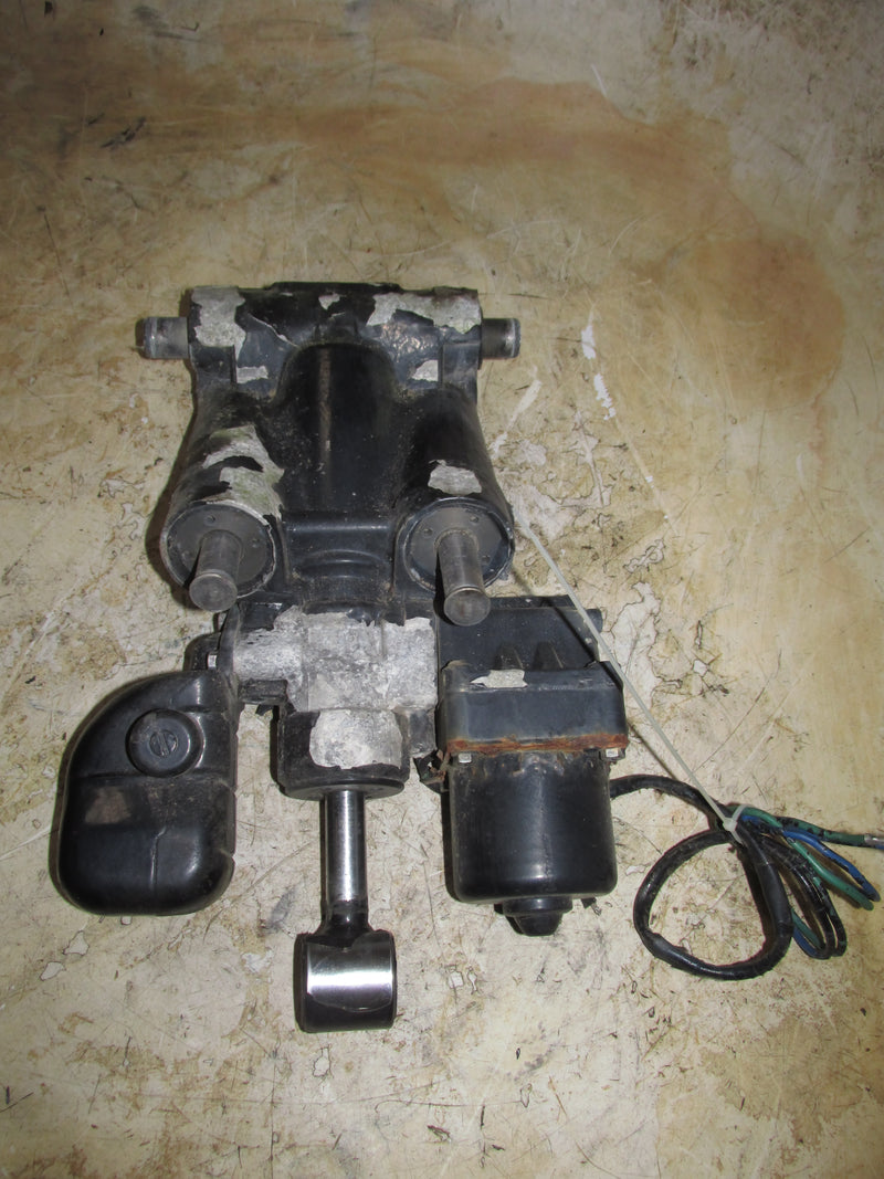 Evinrude 60hp 2 Stroke Outboard Tilt trim unit (434395)
