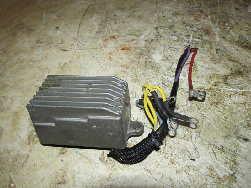 Evinrude 50hp 2 Stroke Outboard Rectifier Regulator (585001)
