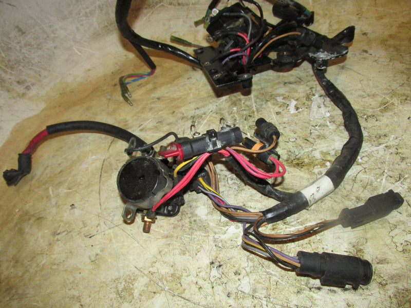 Evinrude 50hp 2 Stroke Outboard Engine Wiring Harness w/ Trim Relays (586020)