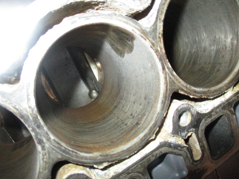 Yamaha 60hp 4 stroke outboard crankcase block
