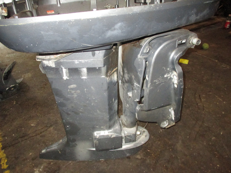 Yamaha 115hp 2 stroke outboard 25" midsection