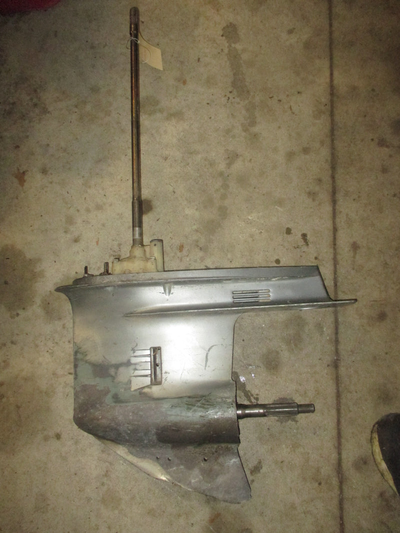 Yamaha 115hp 4 stroke outboard 20 inch standard rotation lower unit