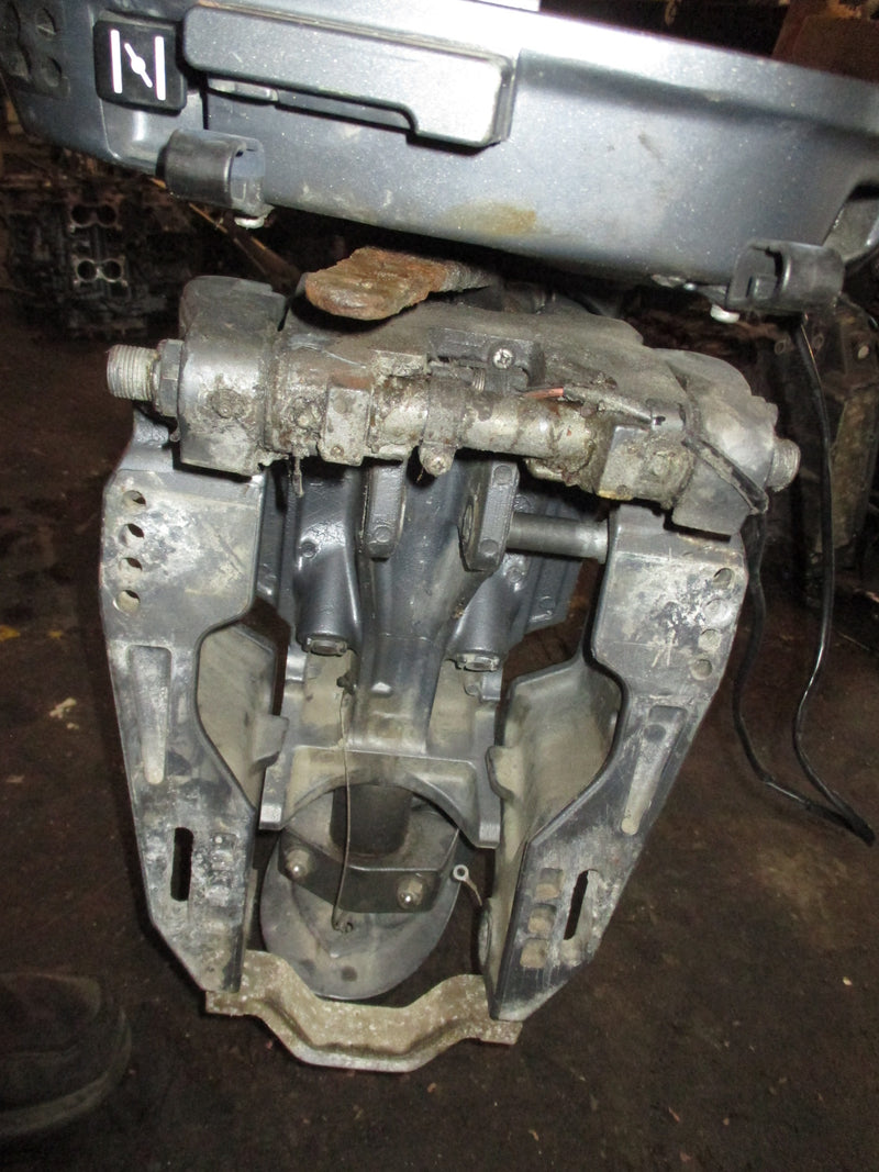 Yamaha 115hp 2 stroke outboard 25" midsection