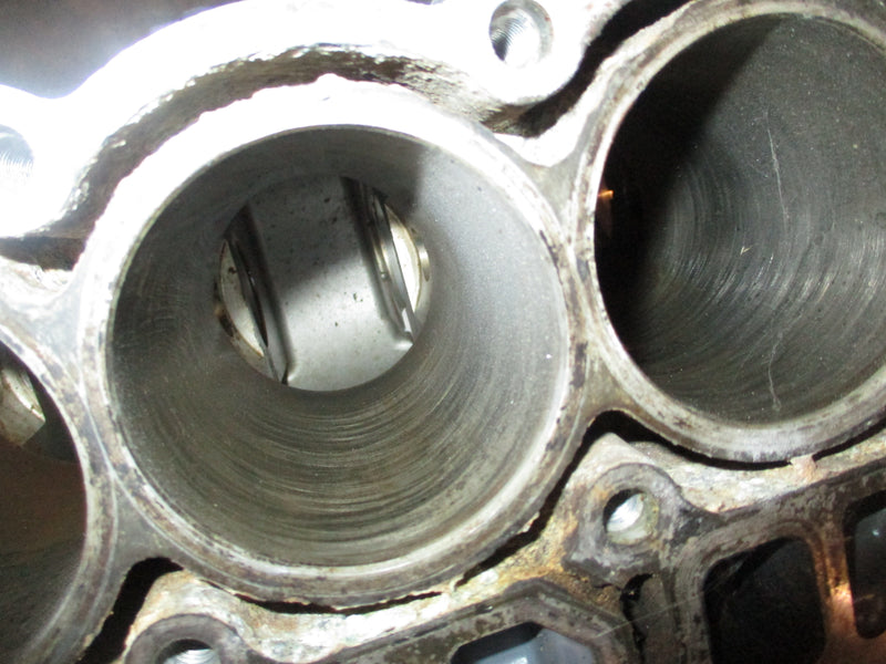 Yamaha 60hp 4 stroke outboard crankcase block