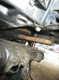 Load image into Gallery viewer, Yamaha 115hp 2 stroke outboard 25" midsection
