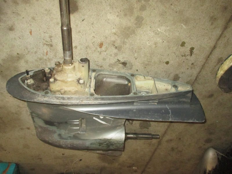 Yamaha 115hp 4 stroke outboard 20 inch standard rotation lower unit