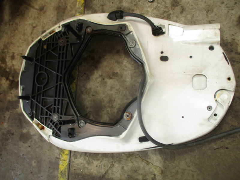 Yamaha 4.2L 300hp 4 stroke outboard bottom cowling (6CB-42710-00-8D)