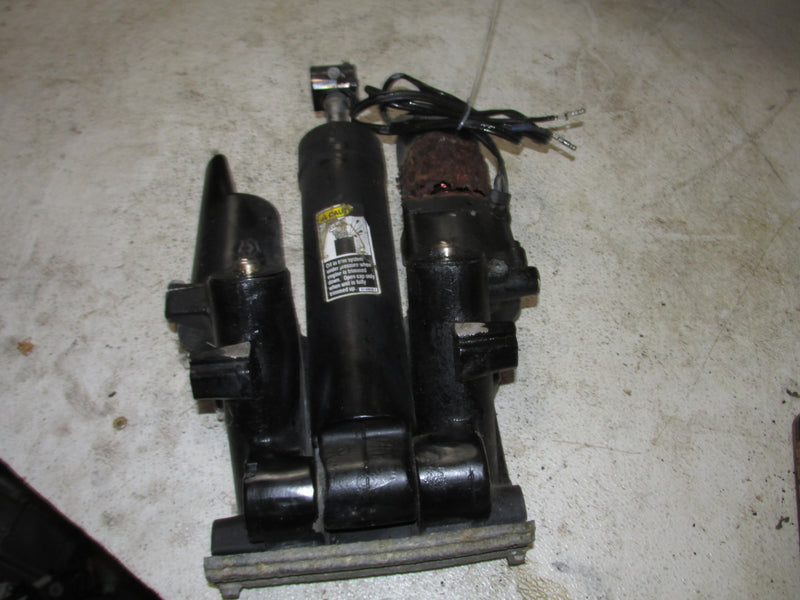 Mercury Optimax 135hp 2 Stroke Outboard Tilt Trim Unit (8M0231193)