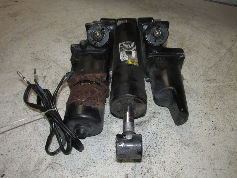 Mercury Optimax 135hp 2 Stroke Outboard Tilt Trim Unit (8M0231193)