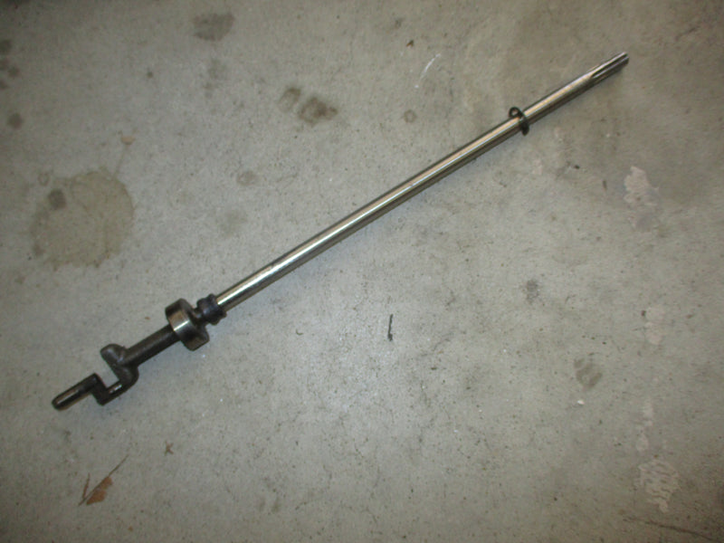 1999 Yamaha 150hp 2 stroke outboard shift shaft