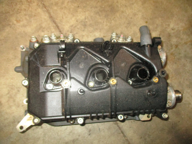 Yamaha 4.2L 300hp 4 stroke outboard starboard cylinder head