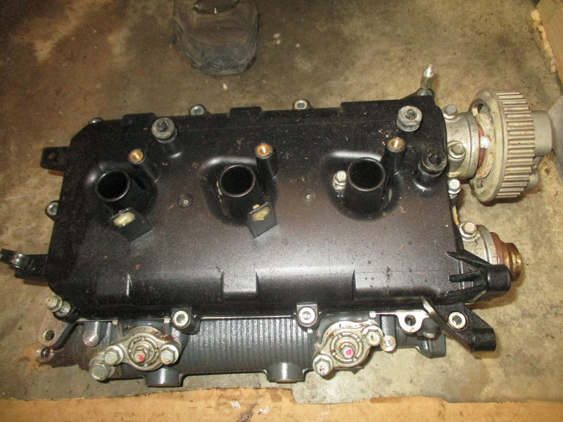 Yamaha 4.2L 300hp 4 stroke outboard port cylinder head (6CE-11)