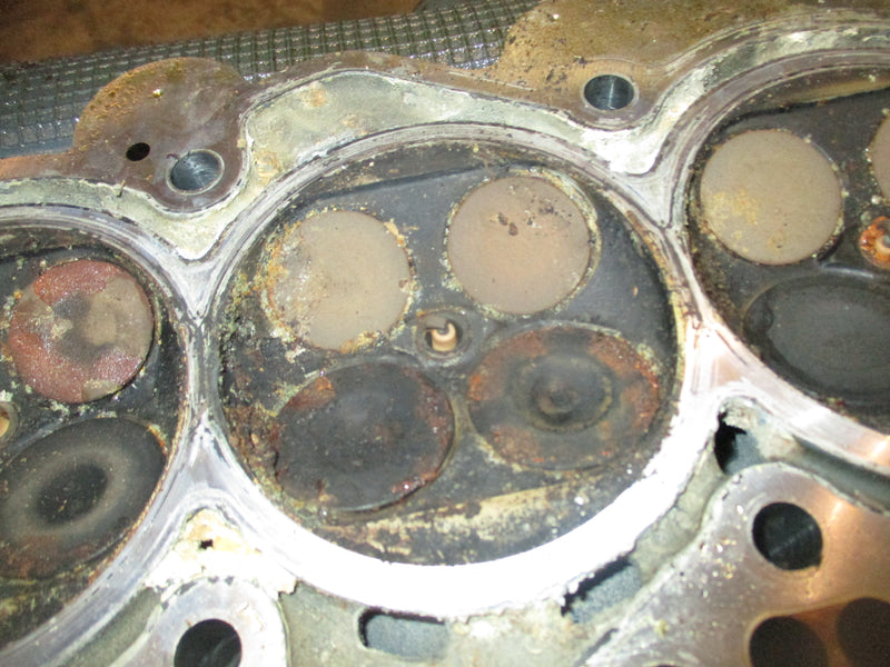 Yamaha 4.2L 300hp 4 stroke outboard port cylinder head (6CE-11)