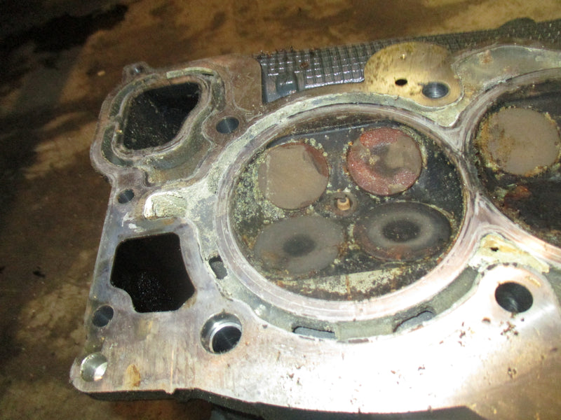 Yamaha 4.2L 300hp 4 stroke outboard port cylinder head (6CE-11)
