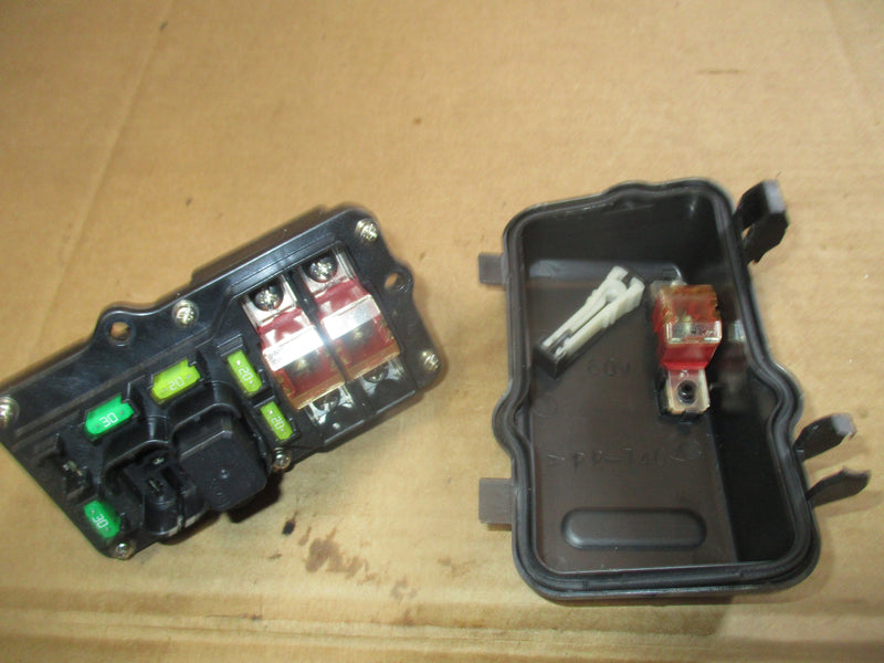 Yamaha 150hp 4 stroke outboard Fuse Box 63P-82170-00-00