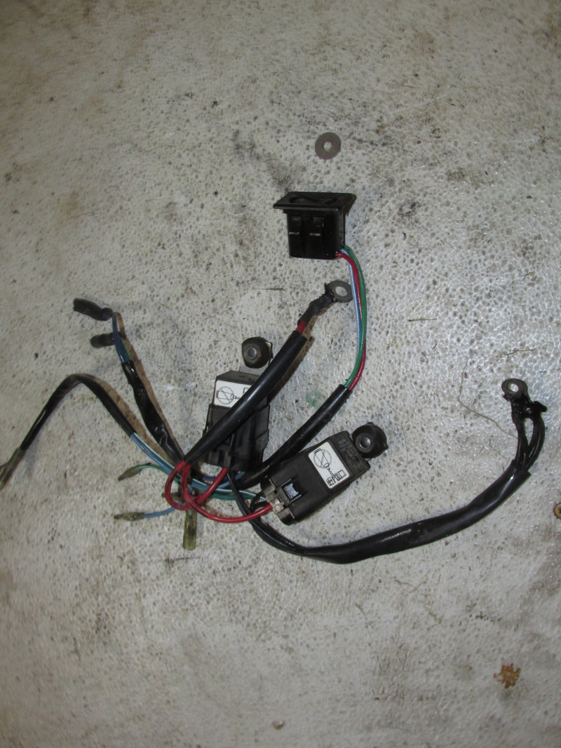 Mercury Optimax 135hp 2 Stroke Outboard Tilt Trim Relay and Switch (828151A1)