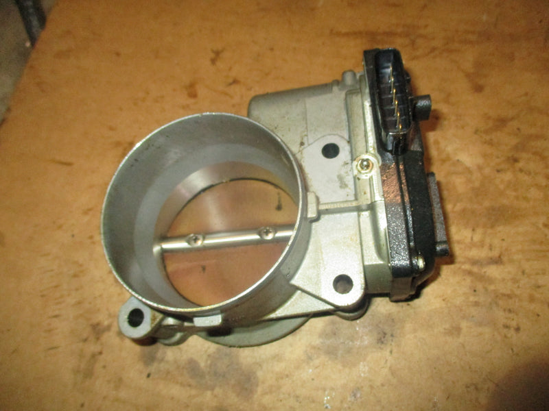 Yamaha 4.2L 300hp 4 stroke outboard throttle body (6CB-13751-10-00)