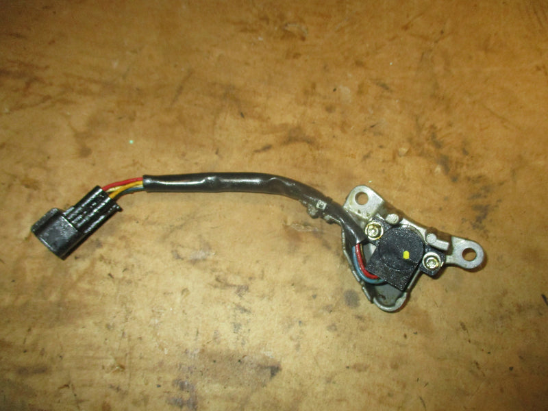 Yamaha 4.2L 300hp 4 stroke outboard shift position sensor (6CE-68303-00-00)