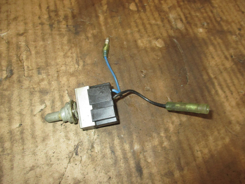 Yamaha 200hp 2 stroke outboard emergency oil switch