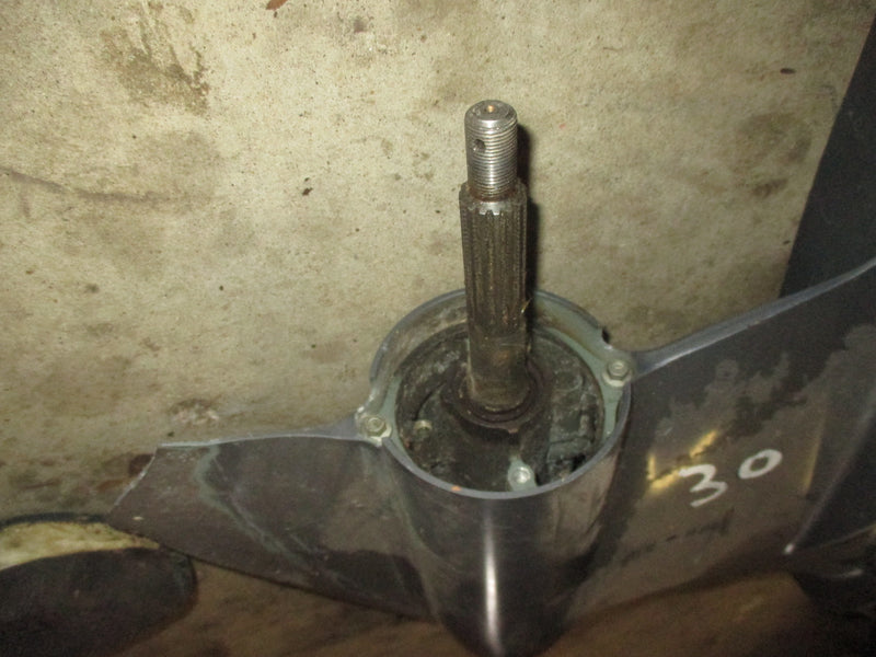 Yamaha 250hp outboard counter rotation lower unit (PARTS)