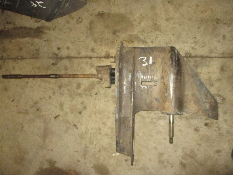 Yamaha 115hp outboard 25 inch standard rotation lower unit (PARTS)
