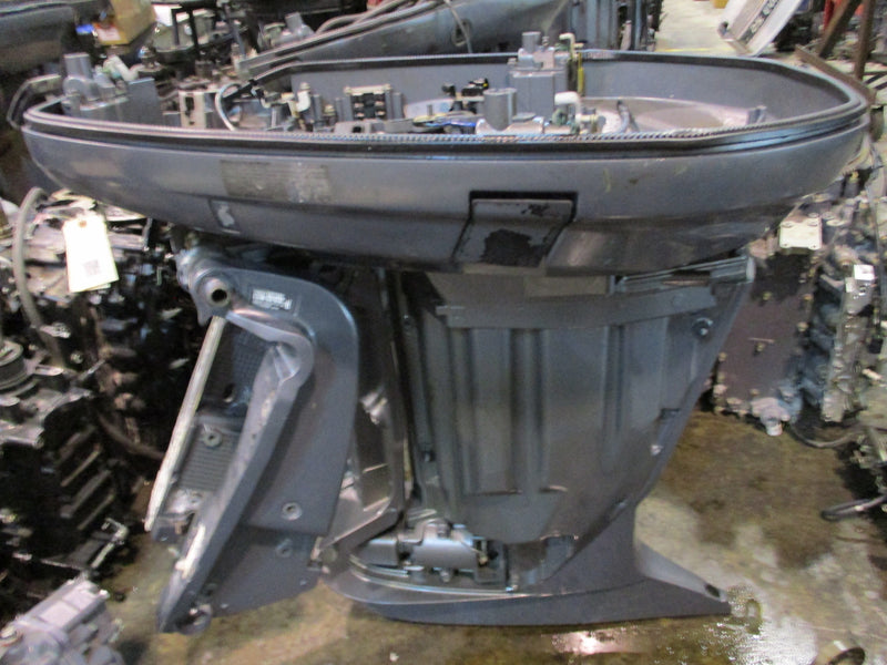 Yamaha 250hp 4 stroke outboard 25" midsection