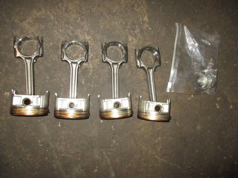 Johnson Suzuki 140hp 4 stroke outboard piston and rod set (12111-92J00)