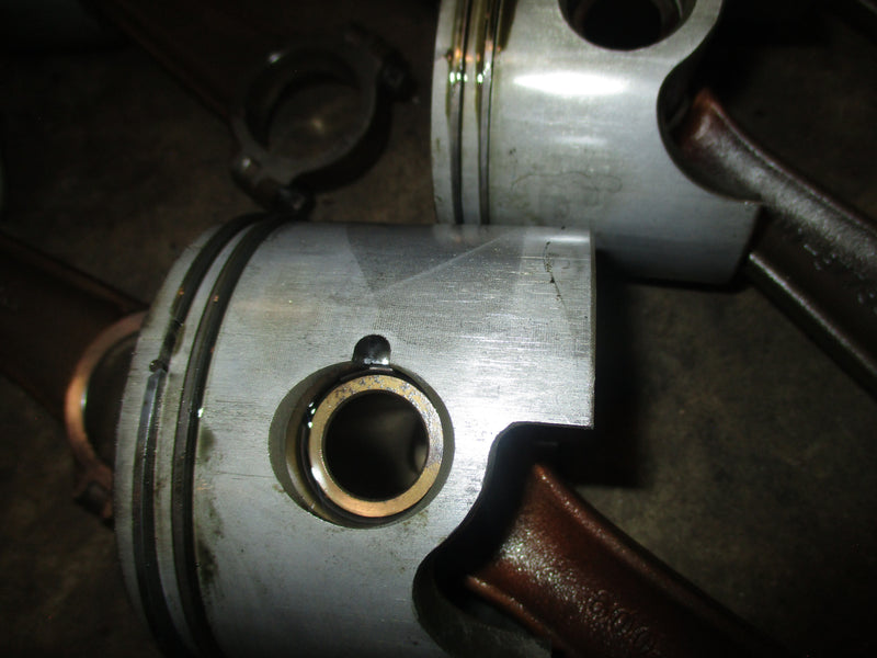 Mercury 150hp Optimax outboard Piston and rod set