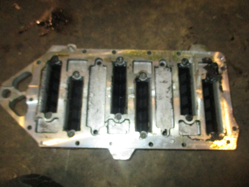 Mercury 150hp Optimax outboard Intake manifold / Reeds 855632-C