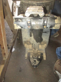 Load image into Gallery viewer, Mercury 150hp 2.5L 2 stroke outboard 20 inch midsection
