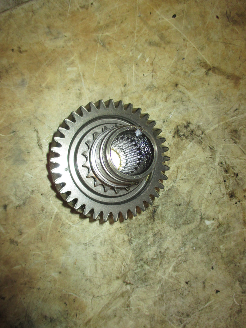 Johnson Suzuki 140hp 4 stroke outboard driven gear (12732-90J00)