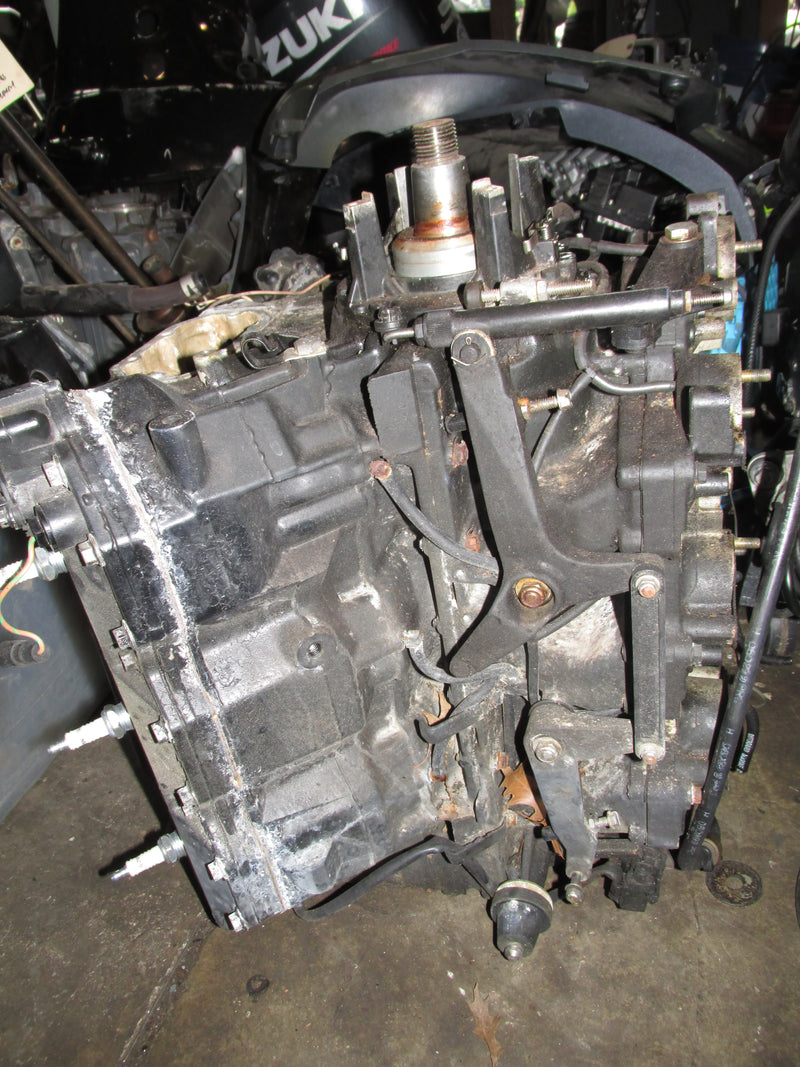 Evinrude 200hp Ocean runner 2 Stroke Outboard Crankcase powerhead