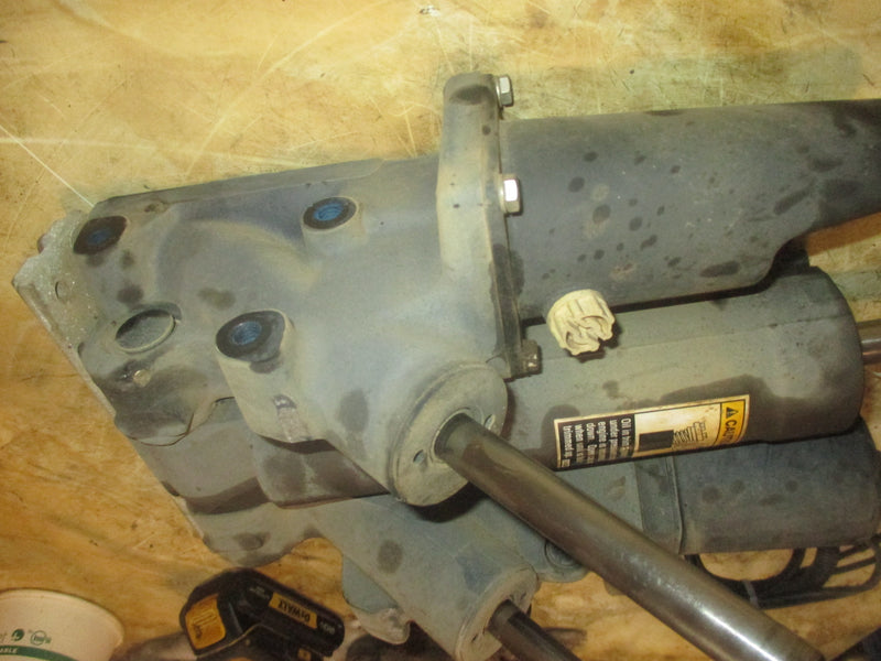 Mercury 150hp 2.5L 2 stroke outboard tilt trim unit