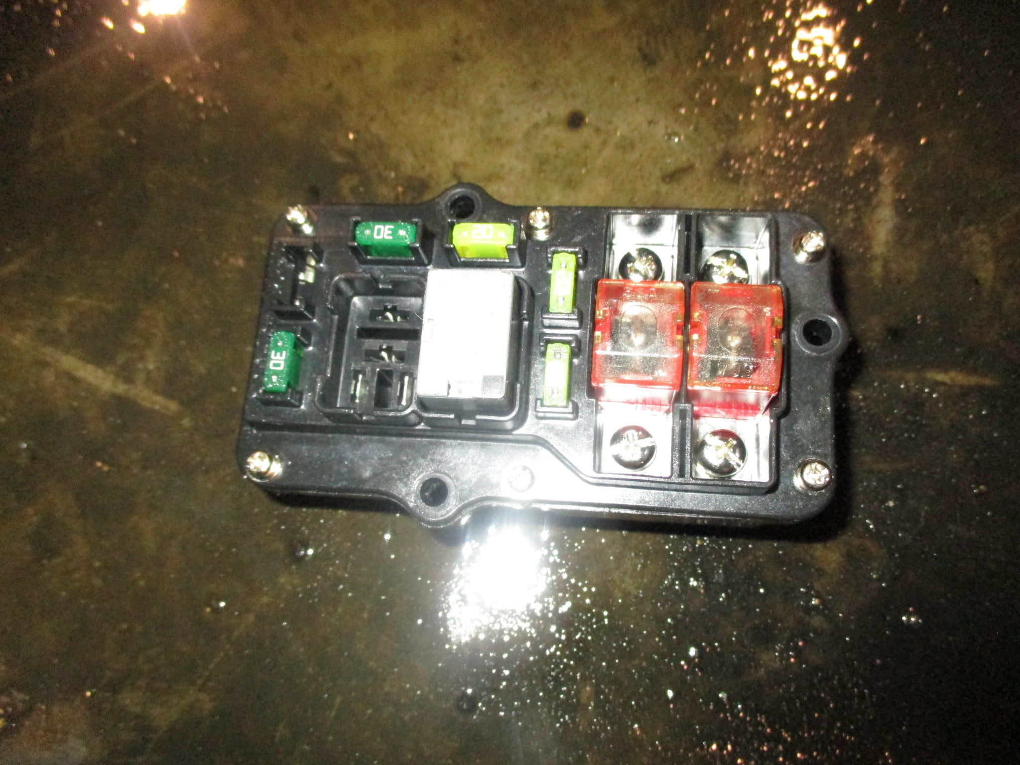 Yamaha 150hp 4 stroke outboard fuse box (63P-82170-02-00