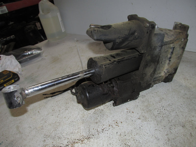 Mercury 250hp EFI 2 Stroke Outboard Tilt trim unit (PARTS)