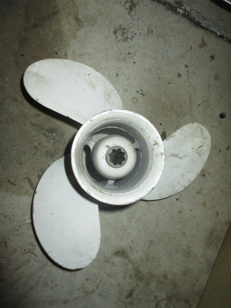 Yamaha 9.9/15hp outboard Yamaha aluminum propellor (9 1/4x9-J)