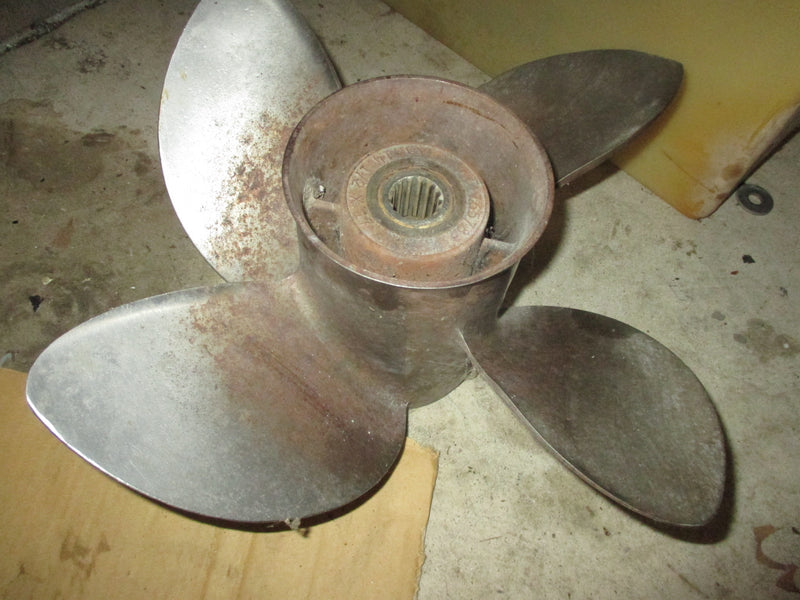 Johnson/Evinrude outboard counter rotation 4 blade steel propellor (14 1/2x17)