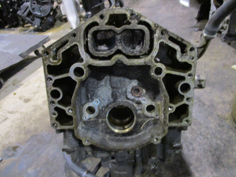 Yamaha 350hp 4 stroke outboard crankcase block (6AW-03)