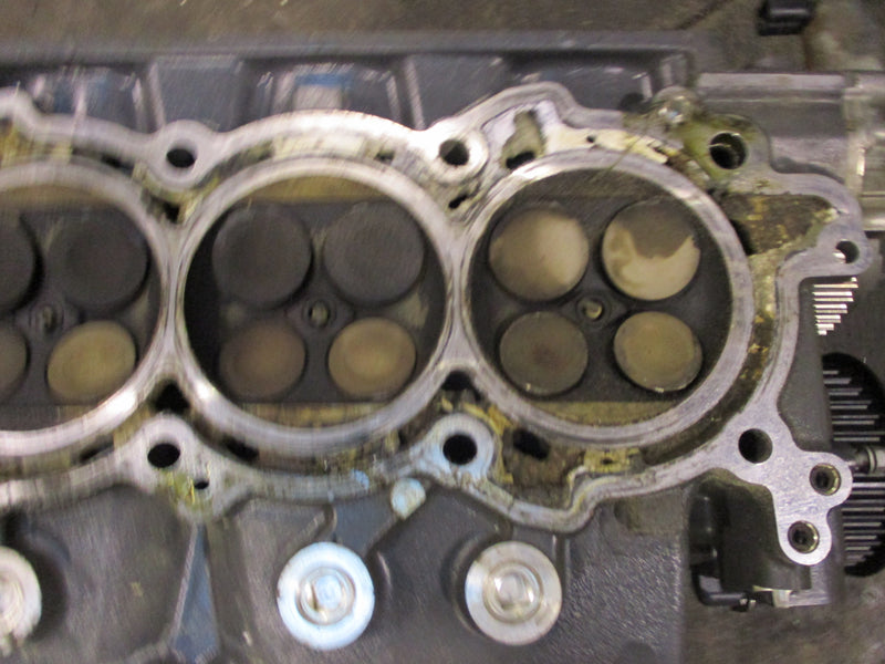 Yamaha 350hp 4 stroke outboard starboard cylinder head (6AW-01)