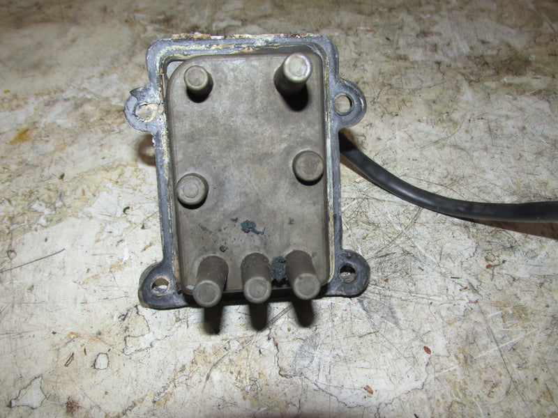 Johnson 150hp Ocean Pro 2 Stroke Outboard Rectifier Regulator (586048)