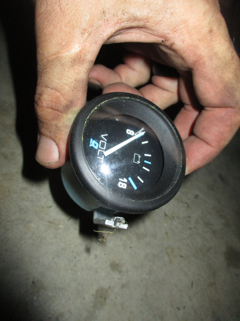 Mercury Quicksilver outboard volt gauge (825291)