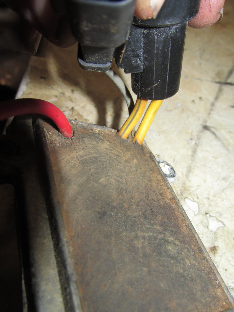 Johnson 150hp Ocean Pro 2 Stroke Outboard Rectifier Regulator (586048)