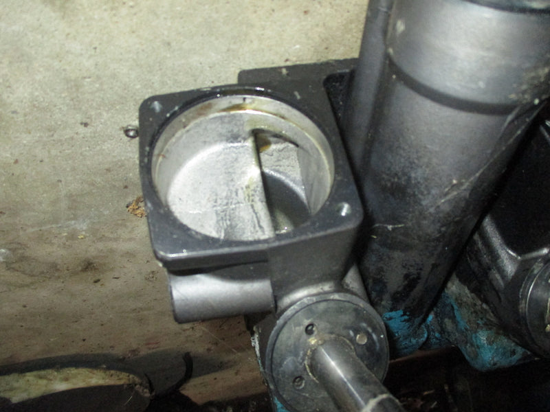 Suzuki DF250 4 stroke outboard tilt trim unit (PARTS)